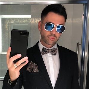 Meet your Posher, Zachary